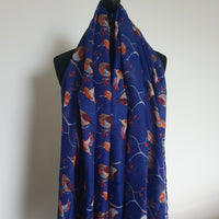 Blue robin scarf