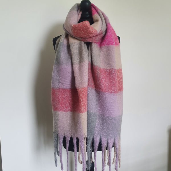 Pink multicoloured check scarf with tassels